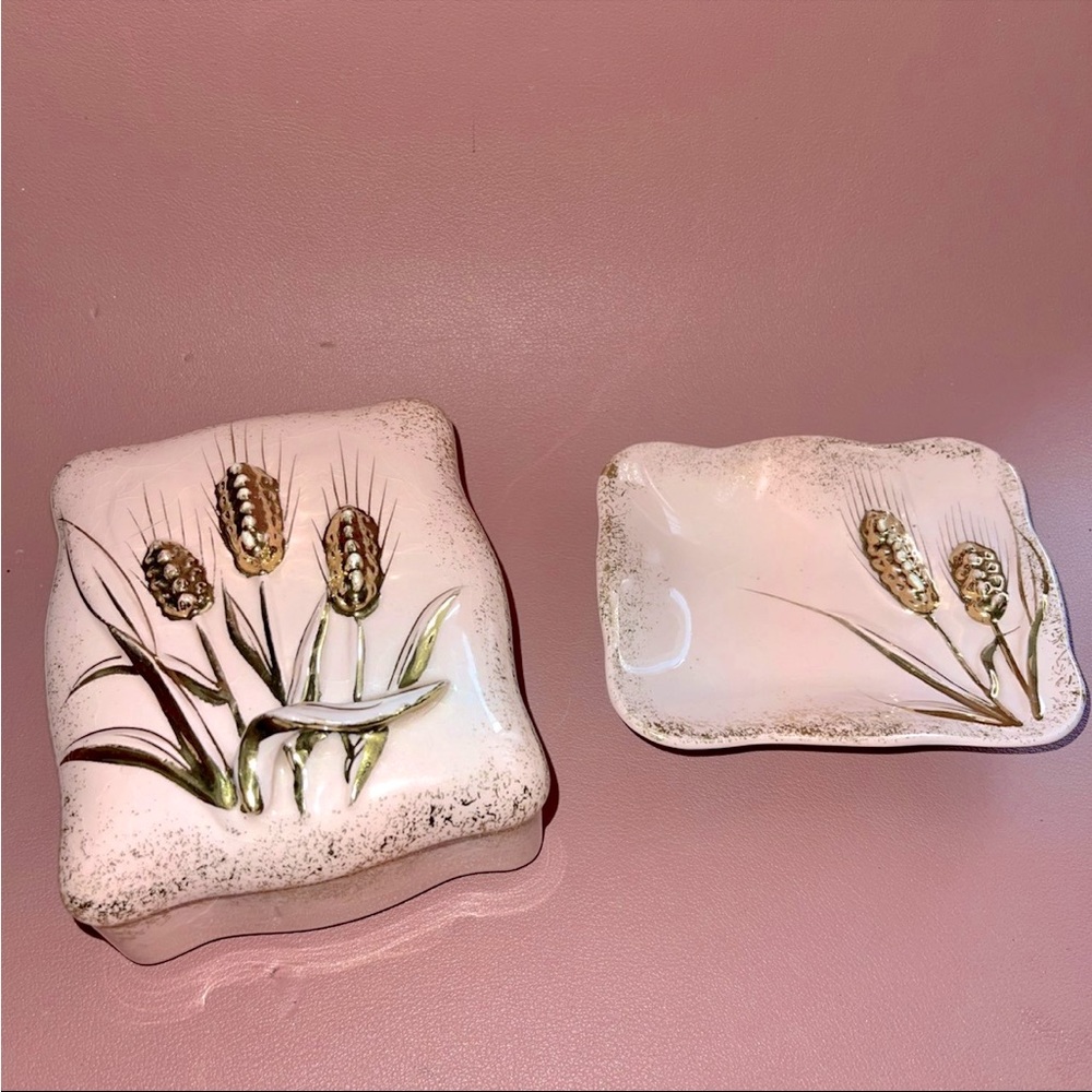 Vintage Signed Geo Z Lefton 1956 Pink & Gold Wheat Trinket & Dish Set